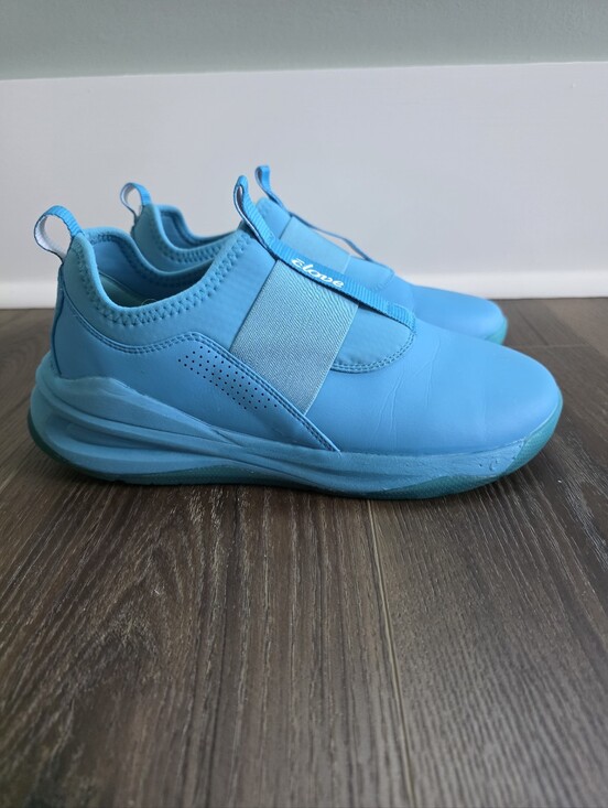 Clove Shoes - Clove Solo Slip-On Comfort Shoes in Bright Electric Blue M7.5 W9